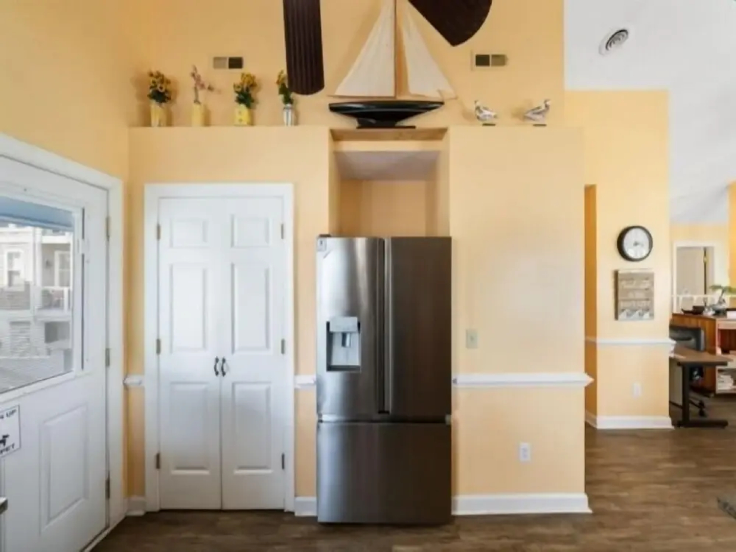 By The Kure Beach Pier 4 Bedroom Villa by Redawning