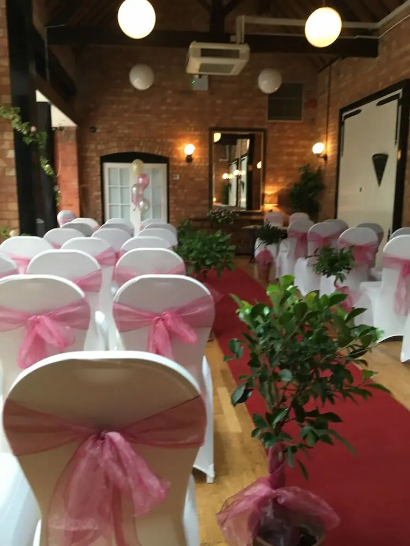 The Carre Arms Hotel