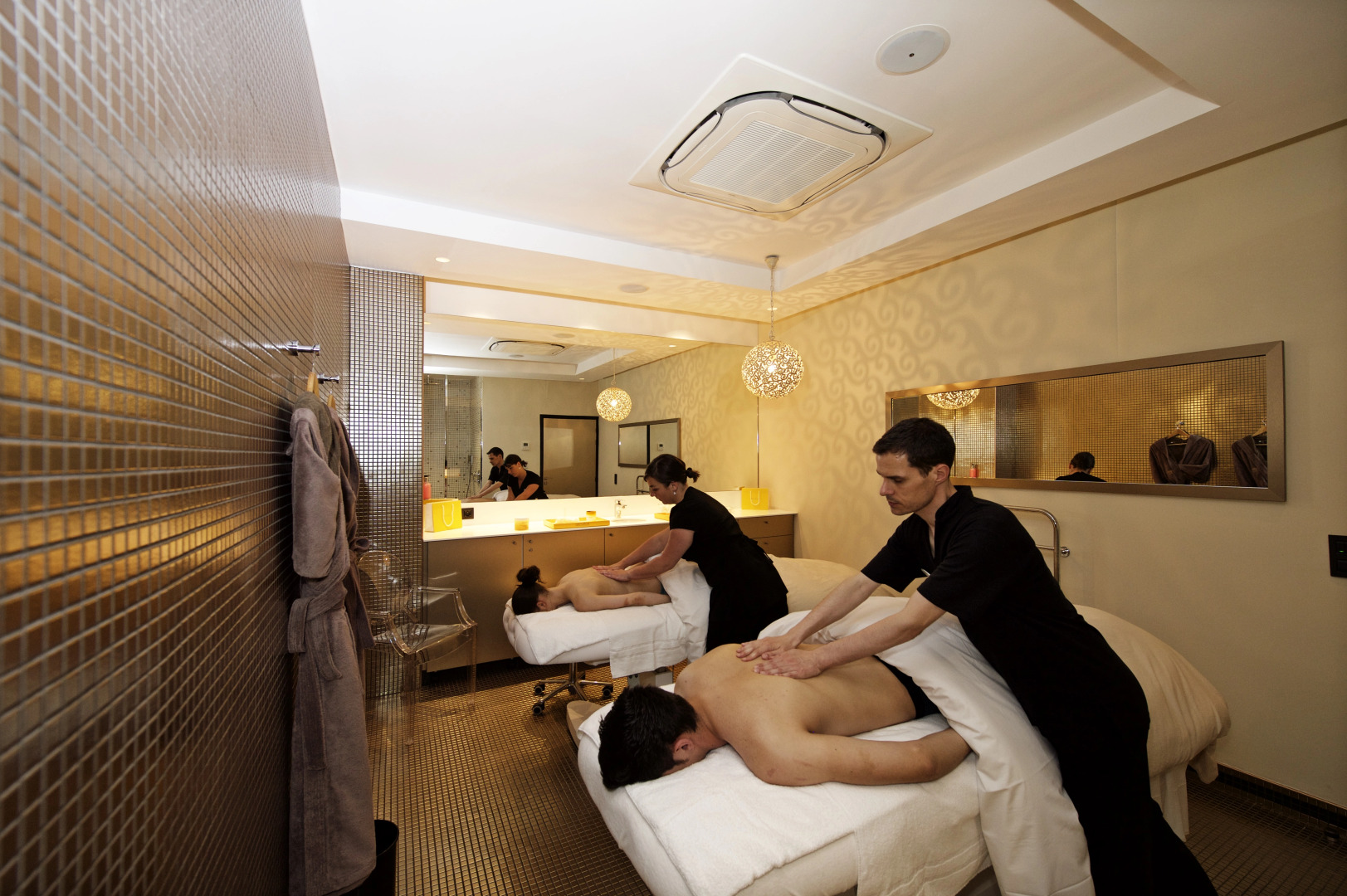 L'Hermitage Gantois, Autograph Collection