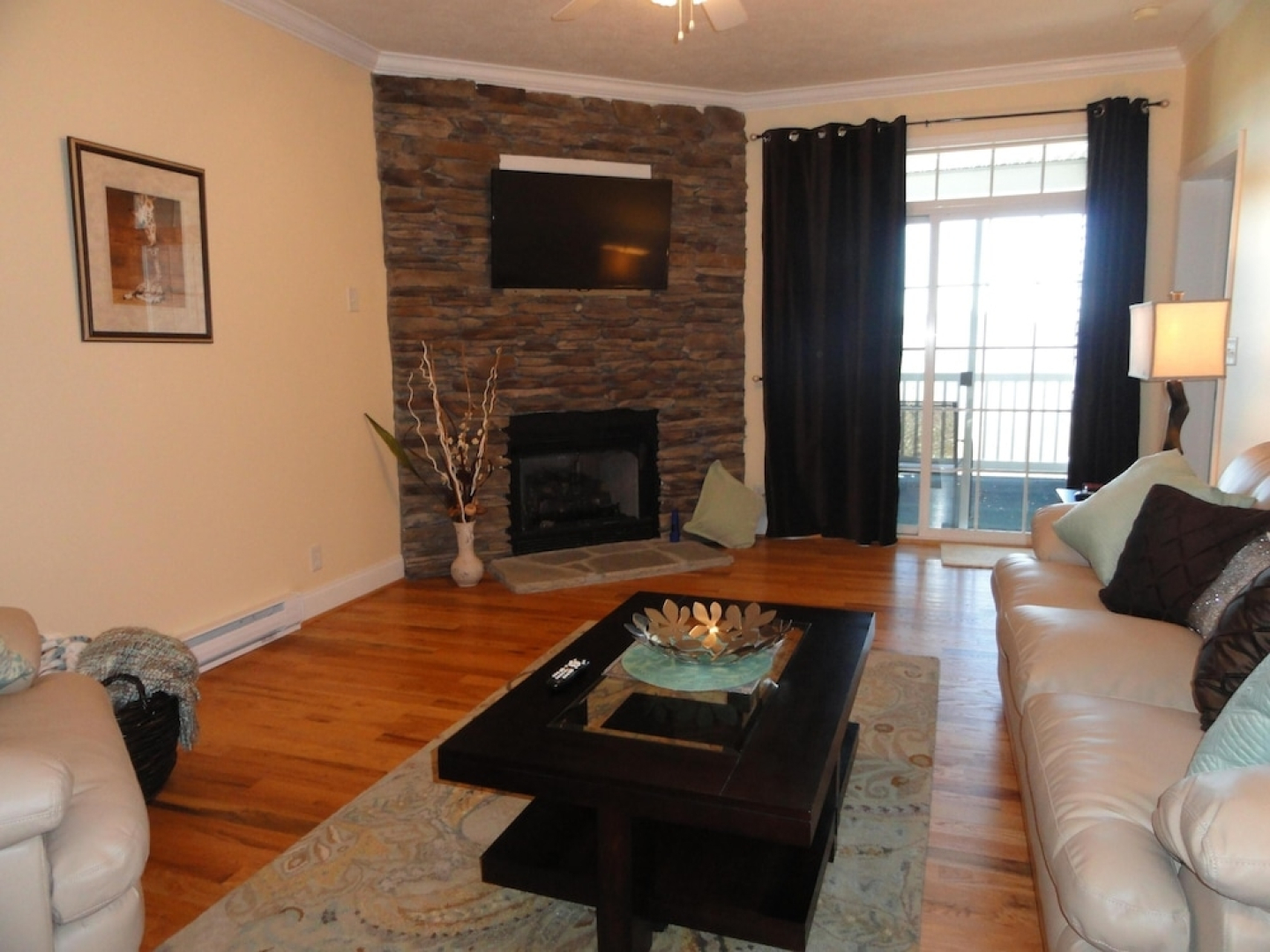 VCI - Klonteska Condominiums #A4