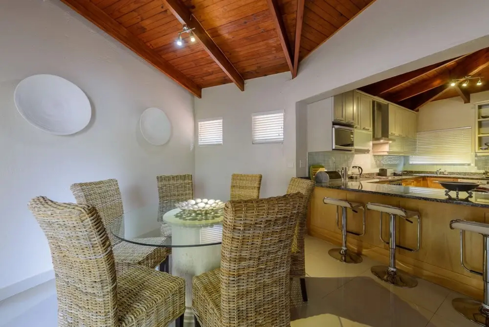 San Lameer Villa Rentals 12101