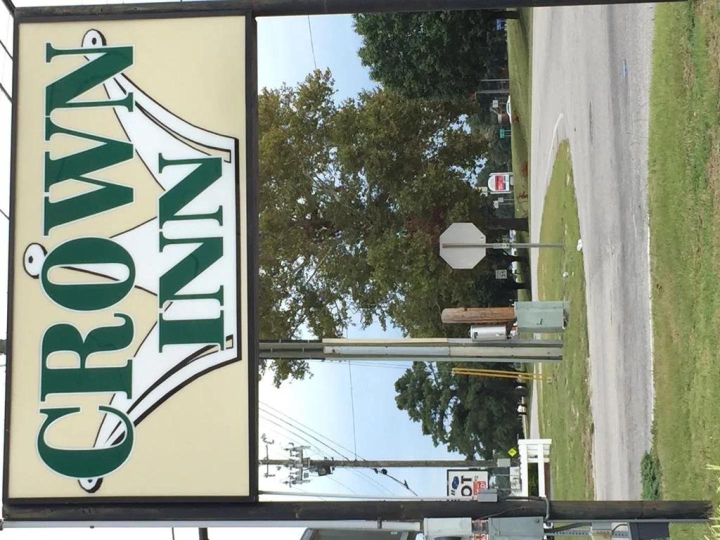 Crown Inn - Fayetteville