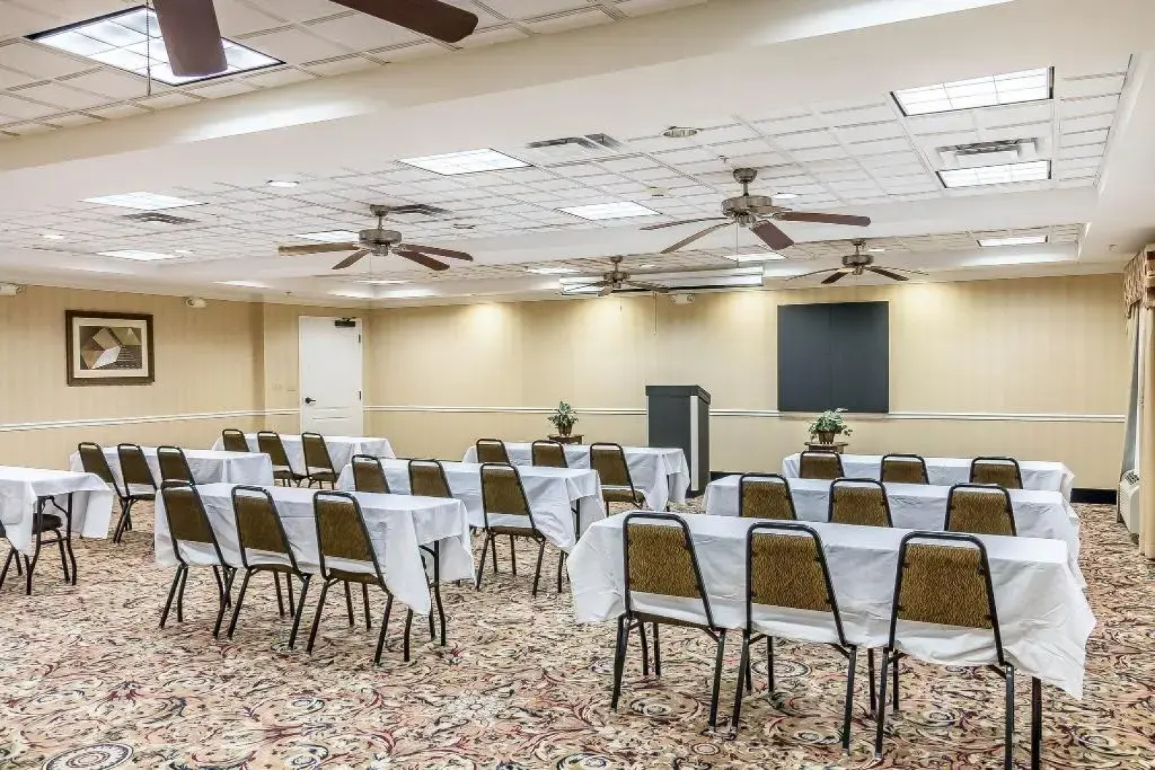 Comfort Suites Savannah North I-95
