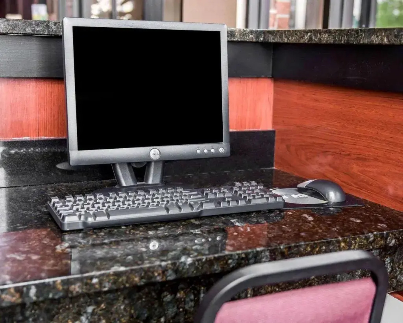 Quality Inn and Suites Airport