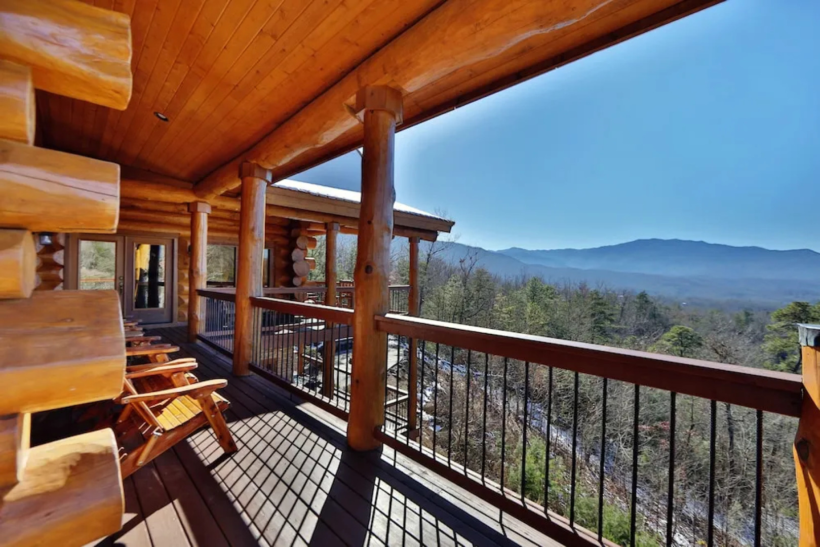 Grampy Camp Lodge at Gatlinburg