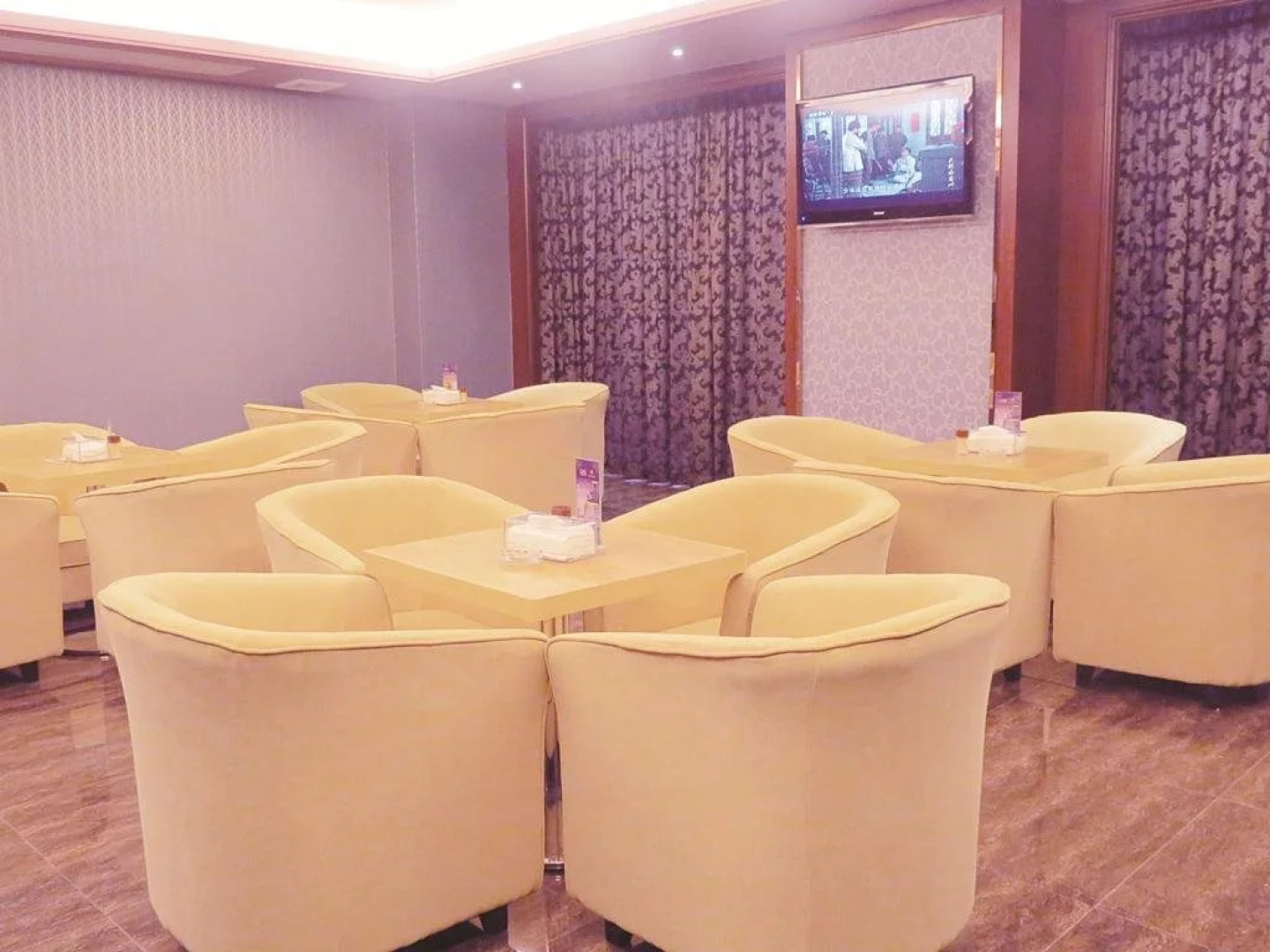 Fusha International Trade Yucca Hotel