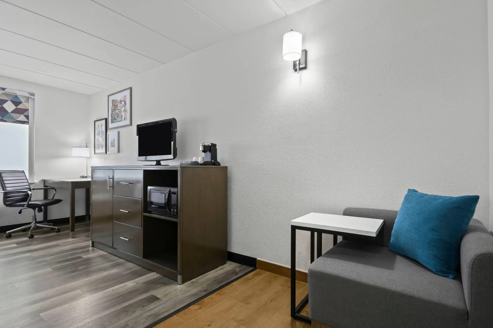 La Quinta Inn & Suites by Wyndham Sturbridge