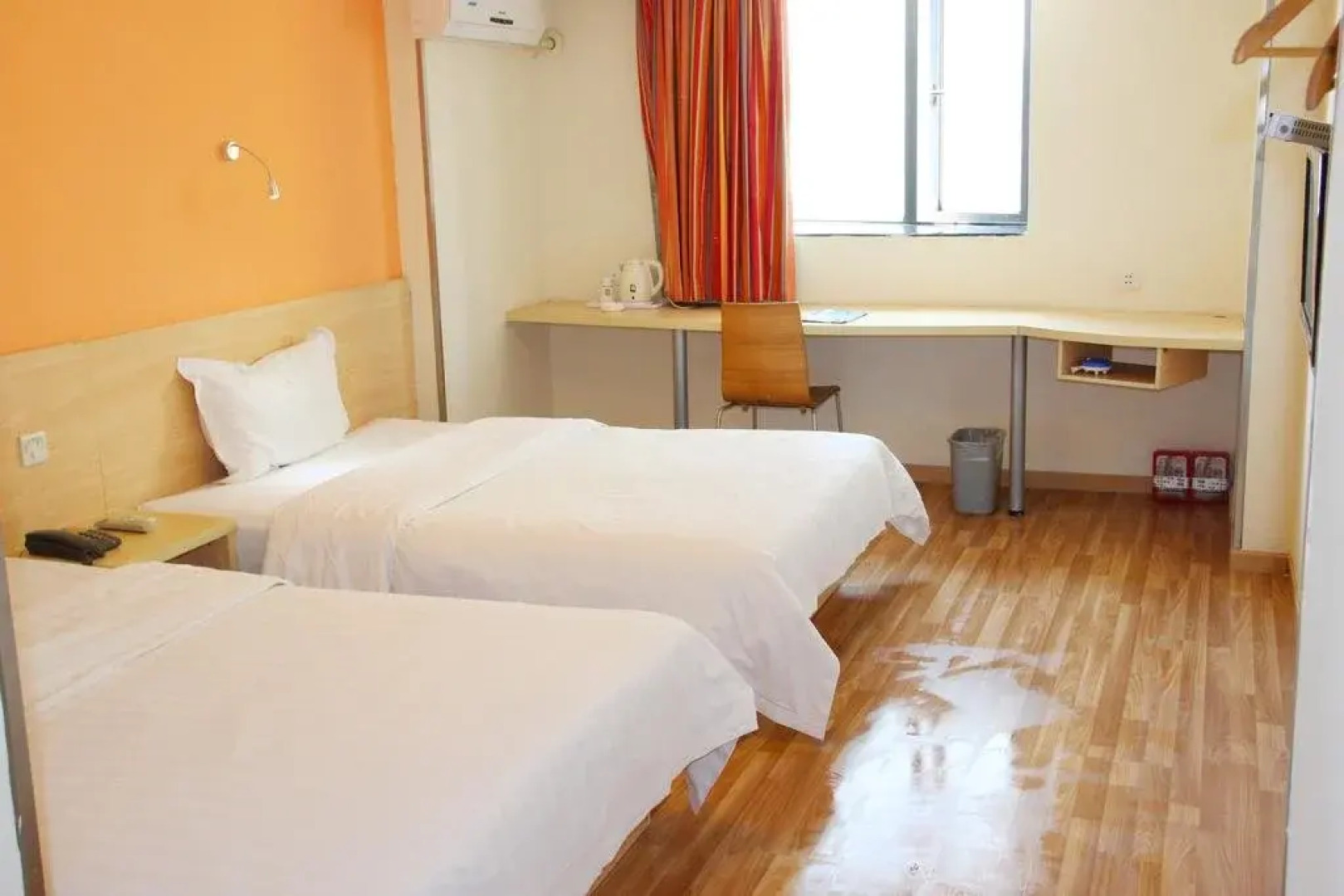 7Days Inn Wuhan Aomen Road Branch