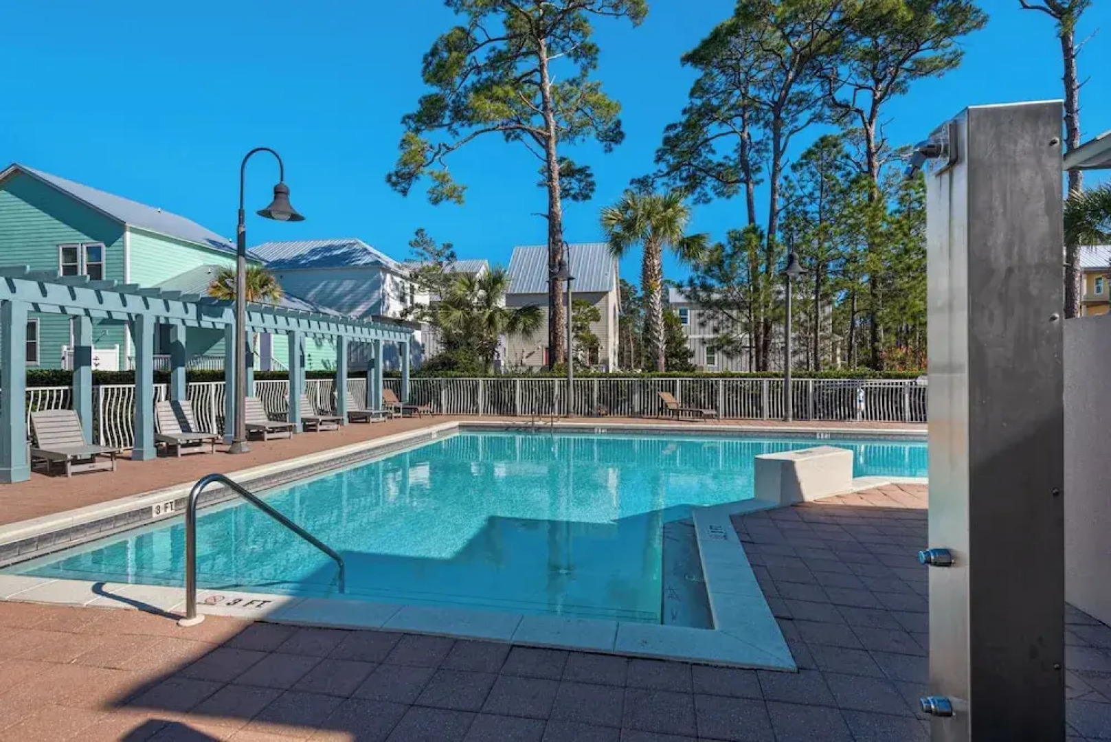 Spacious 4BR With 2 Master Suites, Golf Cart, .3 Miles to Beach - Sleeps 15