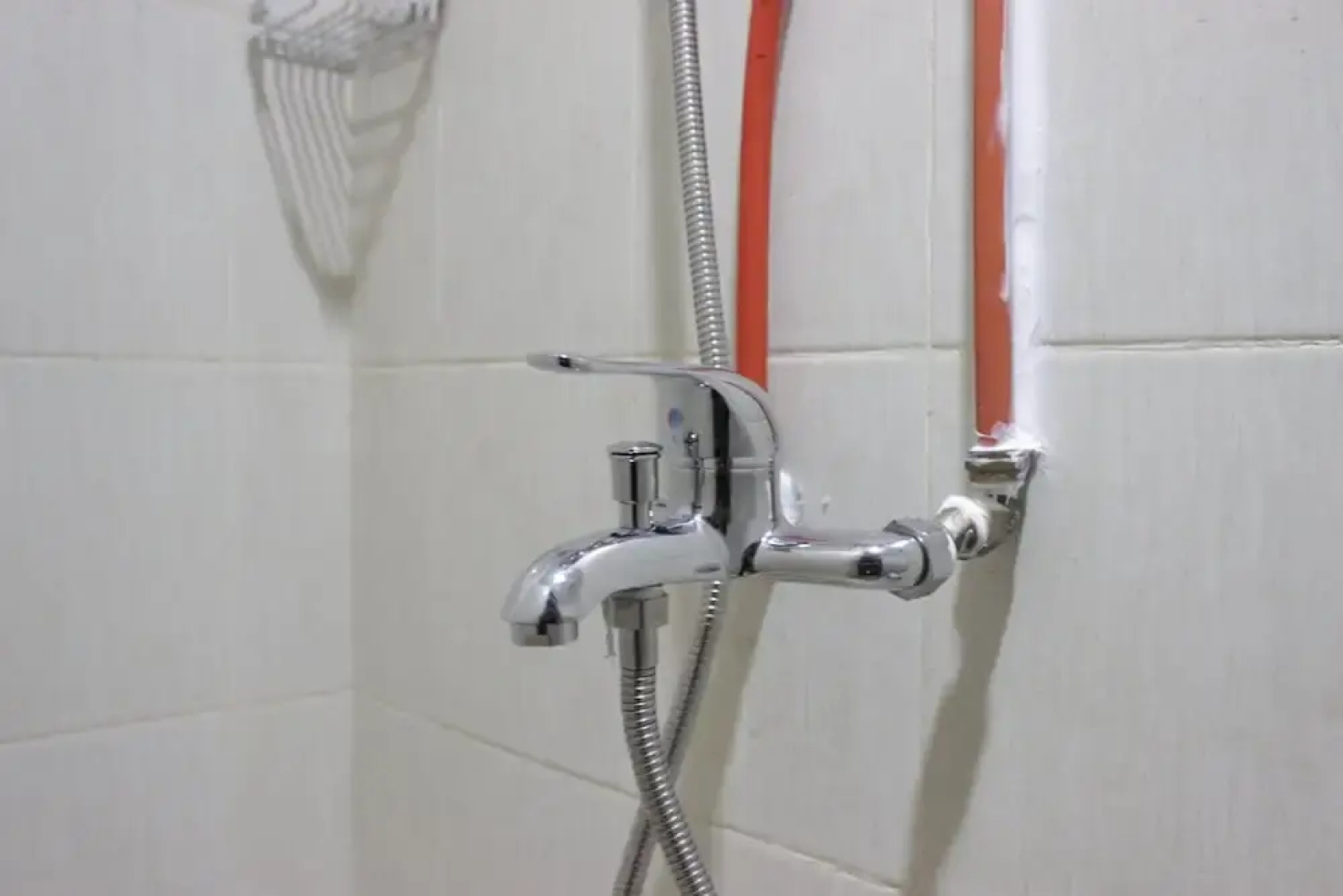 Comforting 1BR Apartment at Easton Park Residence Jatinangor Near IPDN