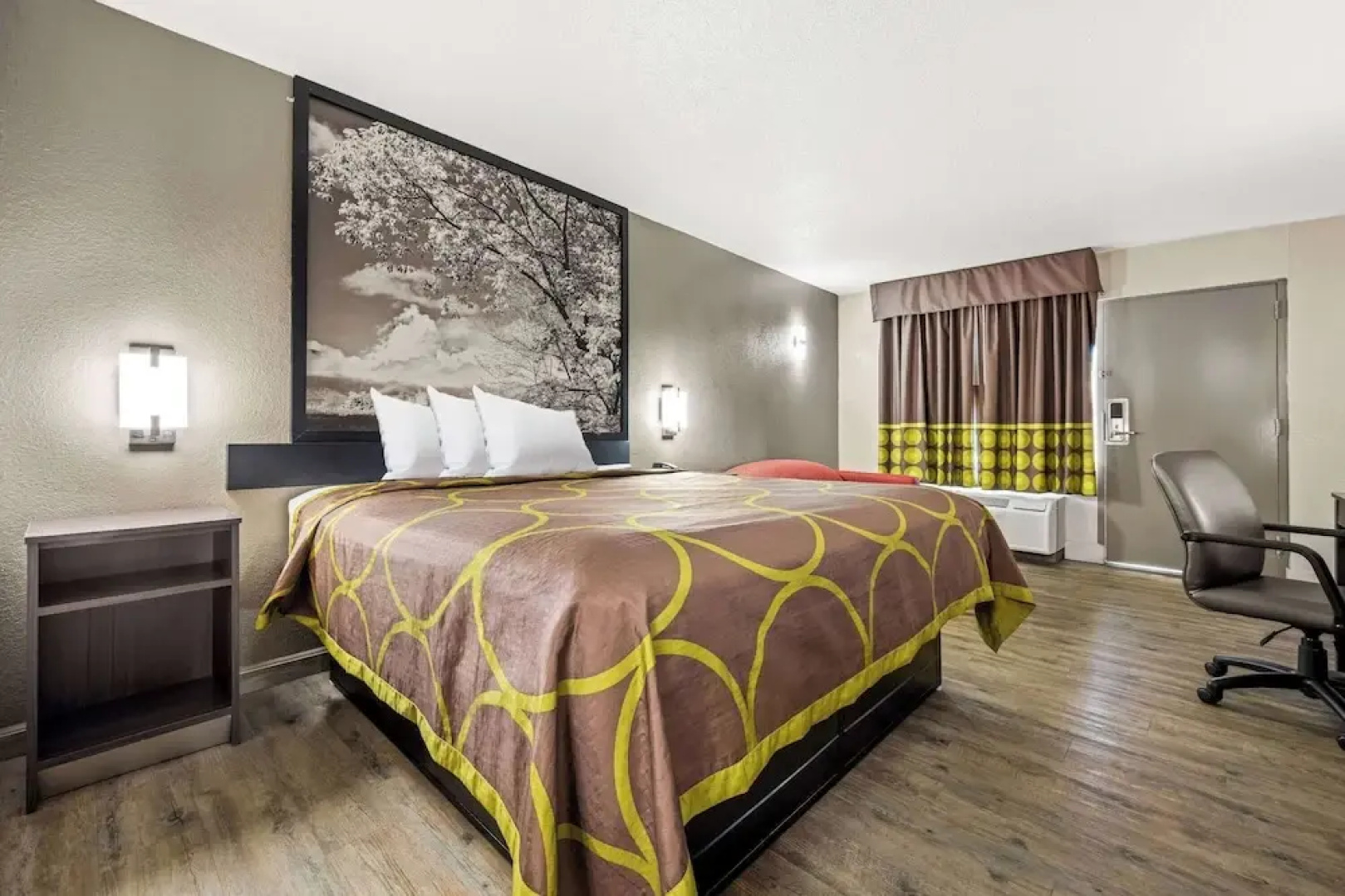 Super 8 Roanoke Rapids