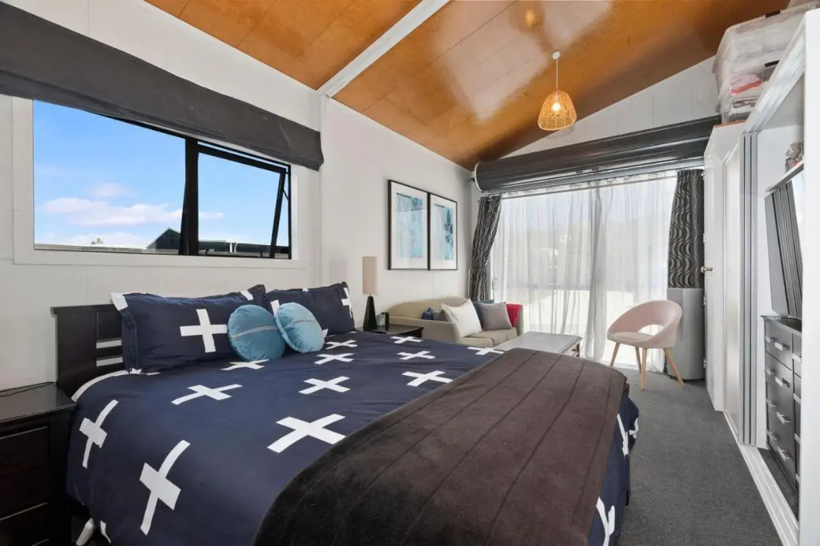 Sunnyside SPA Retreat - Mangawhai Holiday Home