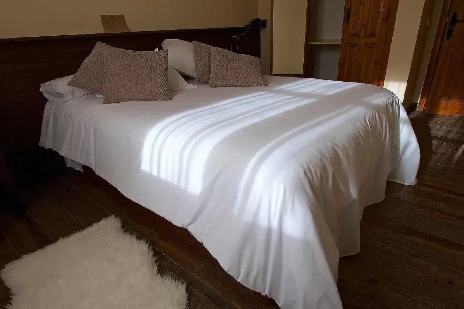 Hotel Valle Del Eria