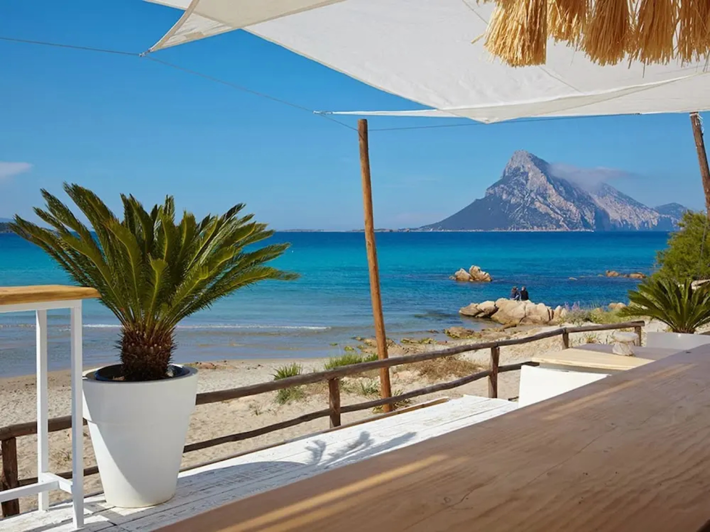 Well-kept Studio With a Nice Balcony or Terrace Near the sea