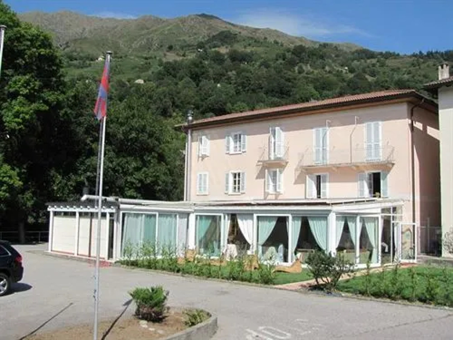 Leone Nero Hotel e Ristorante