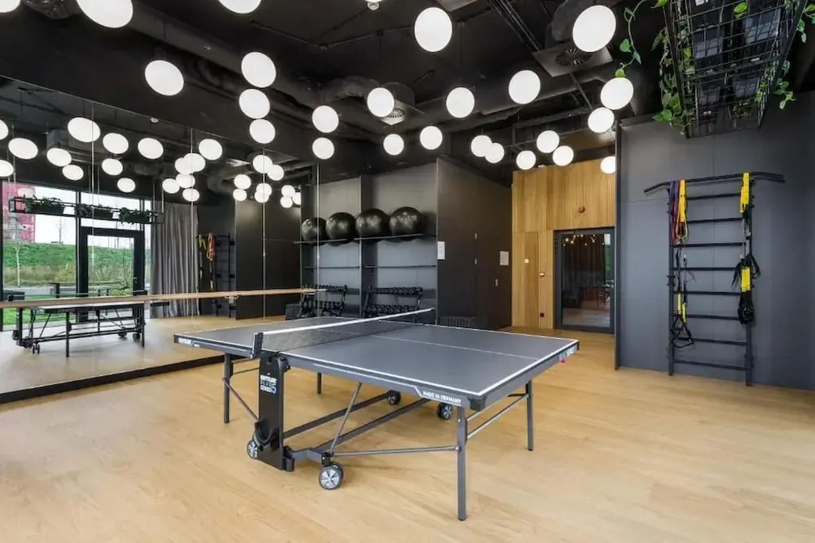 Manhattan by Kairos Apartments