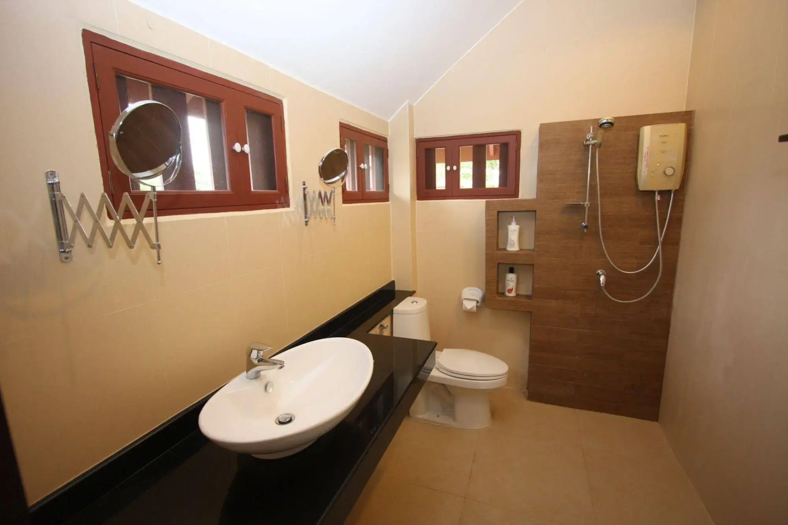 Baan Suchadaa Lampang Resort - Adults Only