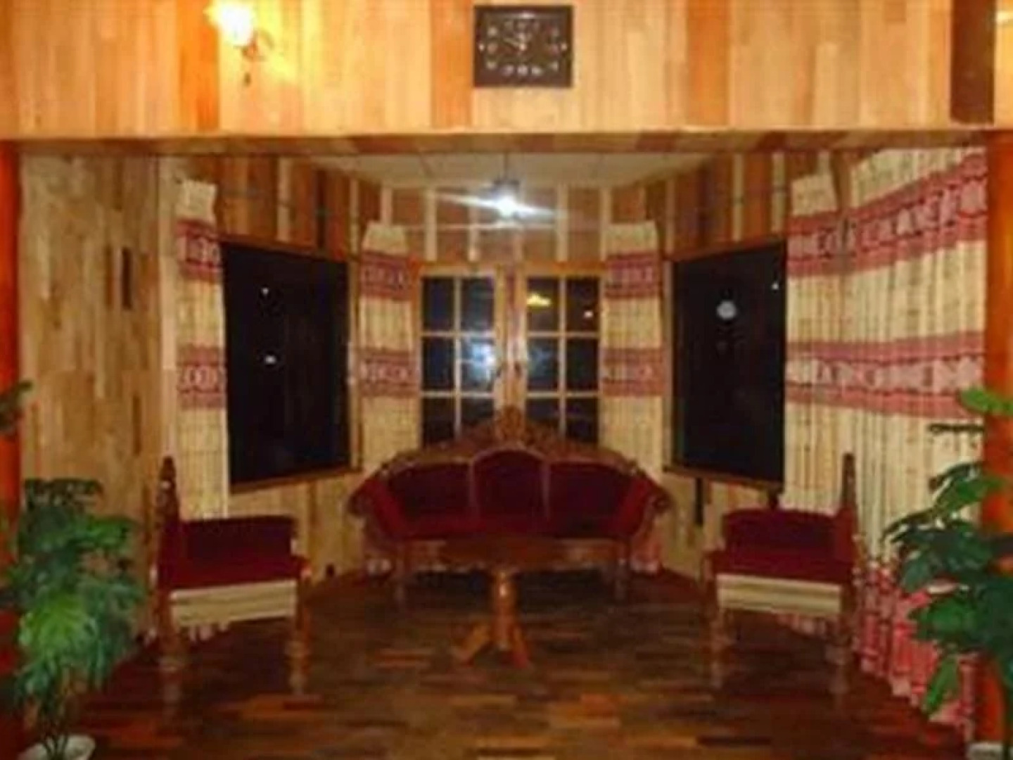 Polo Region Rest Inn