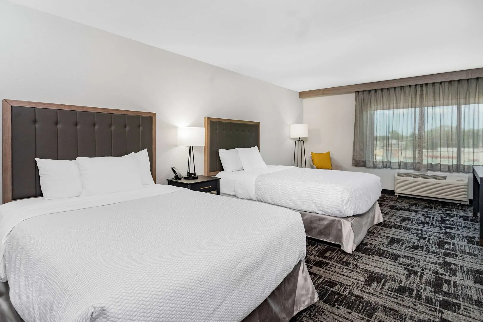 La Quinta Suites by Wyndham South Bend Notre Dame Area