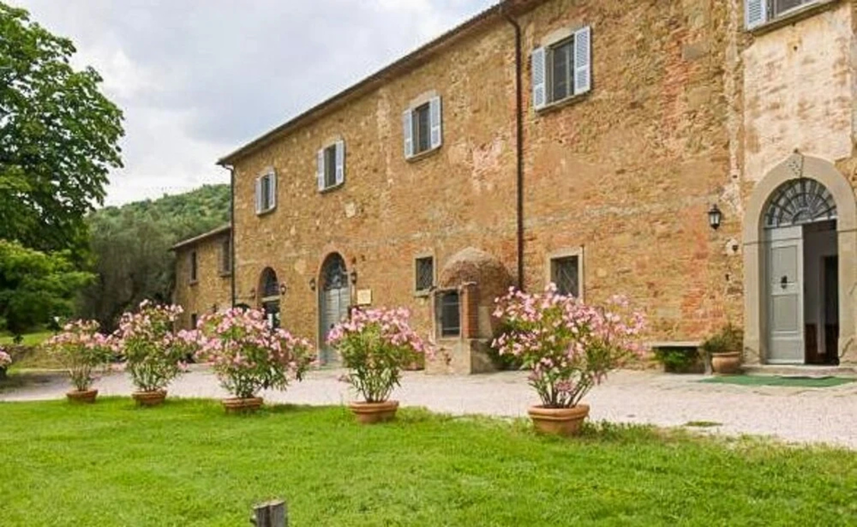 Deluxe Suite with Terrace and View