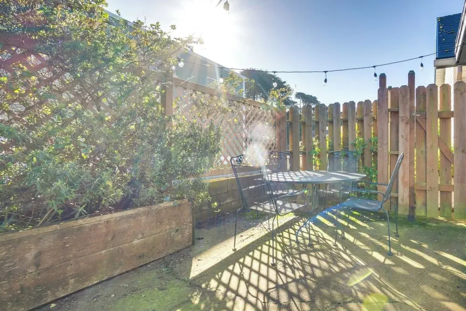 Bandon Beach House Rental: Walk to Downtown!