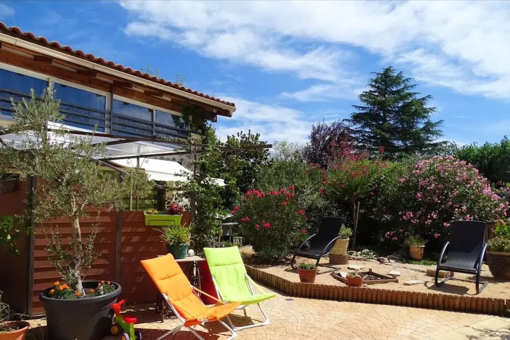 House With 2 Bedrooms in Massillargues-attuech, With Pool Access, Encl