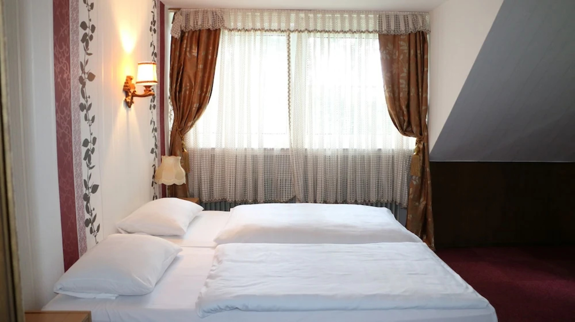 Hotel Goldener Adler