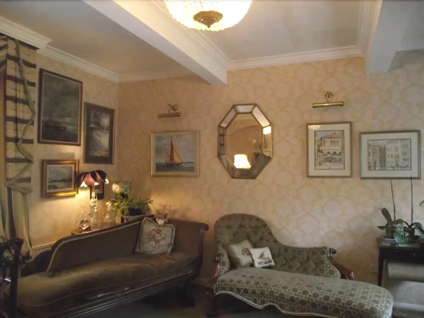 Ravenstone Guest House