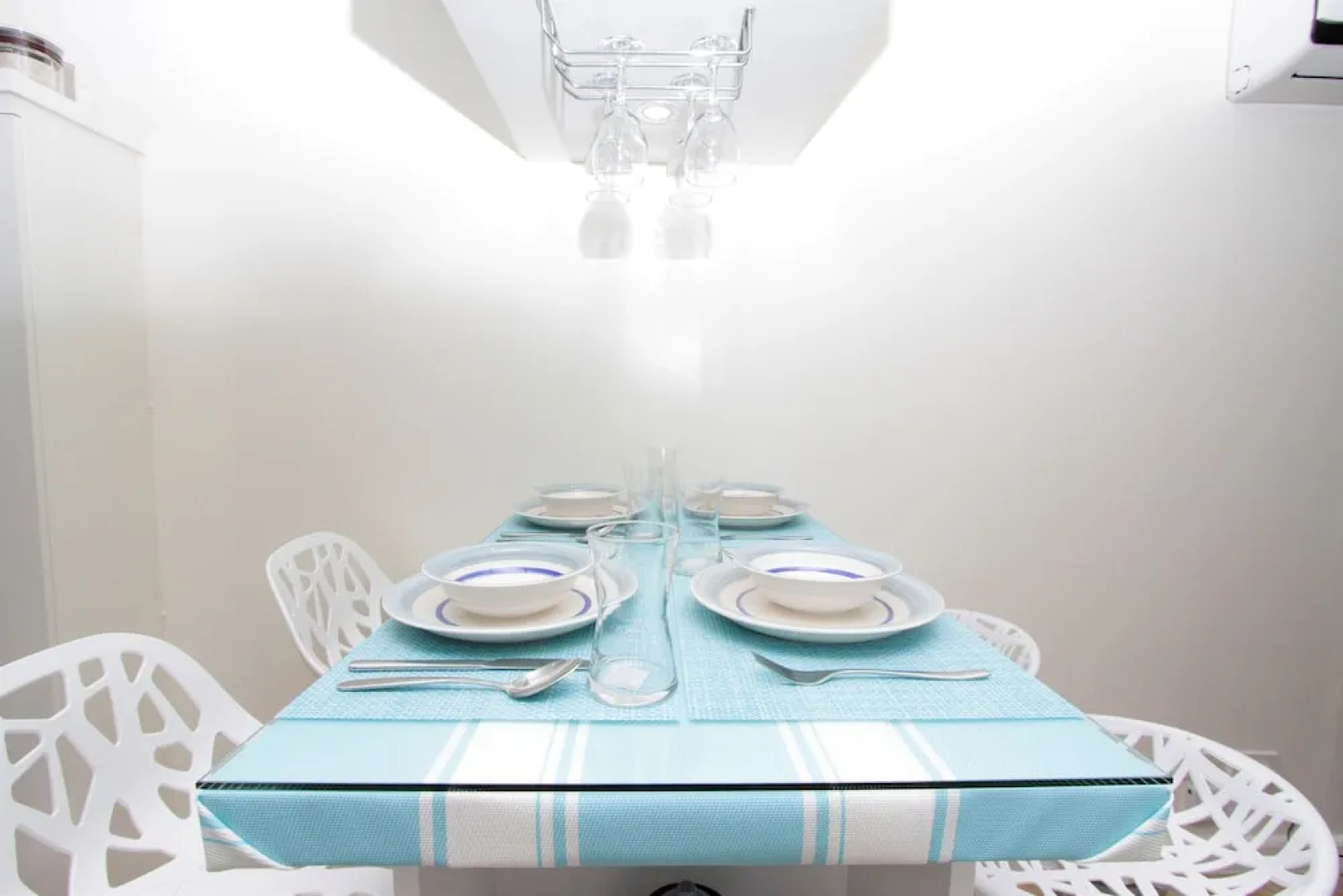 Indigo Manila Apartment @ ADB