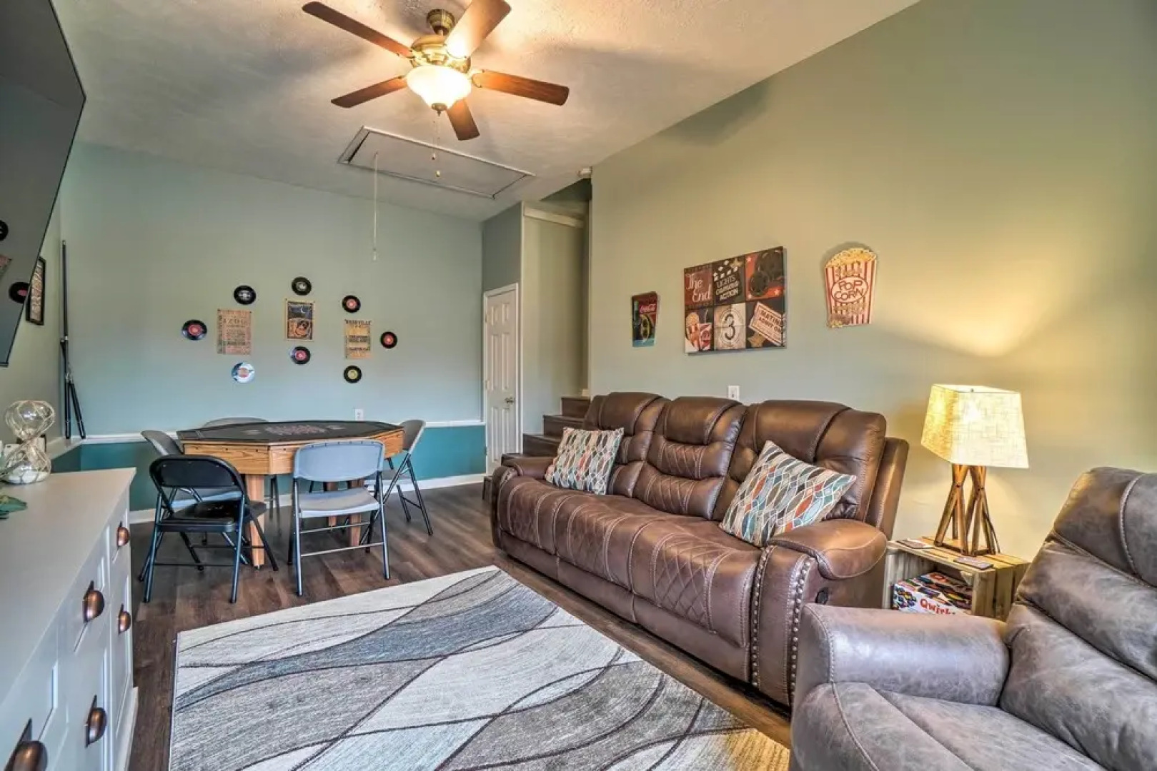 Suburban Getaway w/ Game Room, 19 Mi to Nashville!