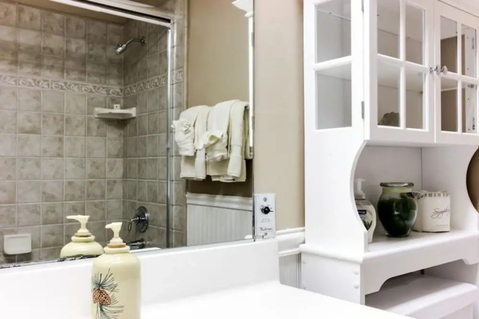 Tahoe Taverns 101 by Tahoe Mountain Properties