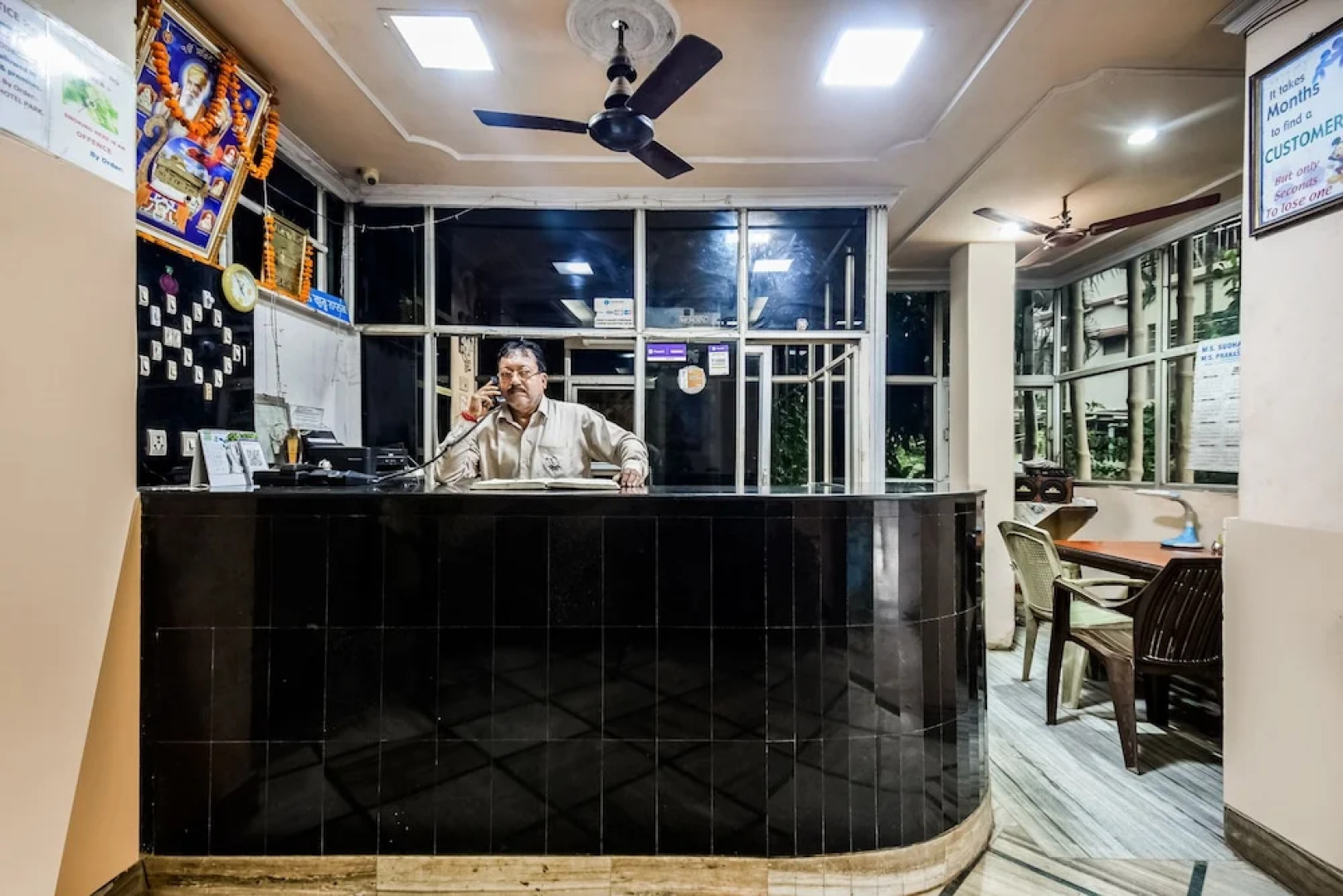The Hotel Park by OYO Rooms