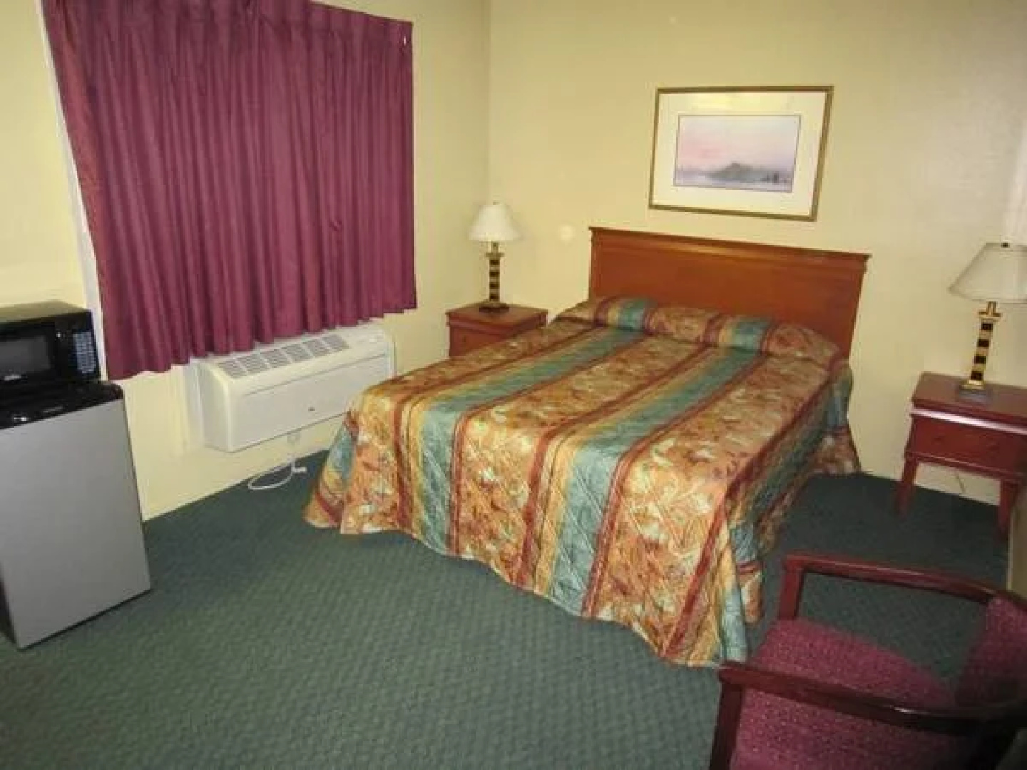 Travelers Inn