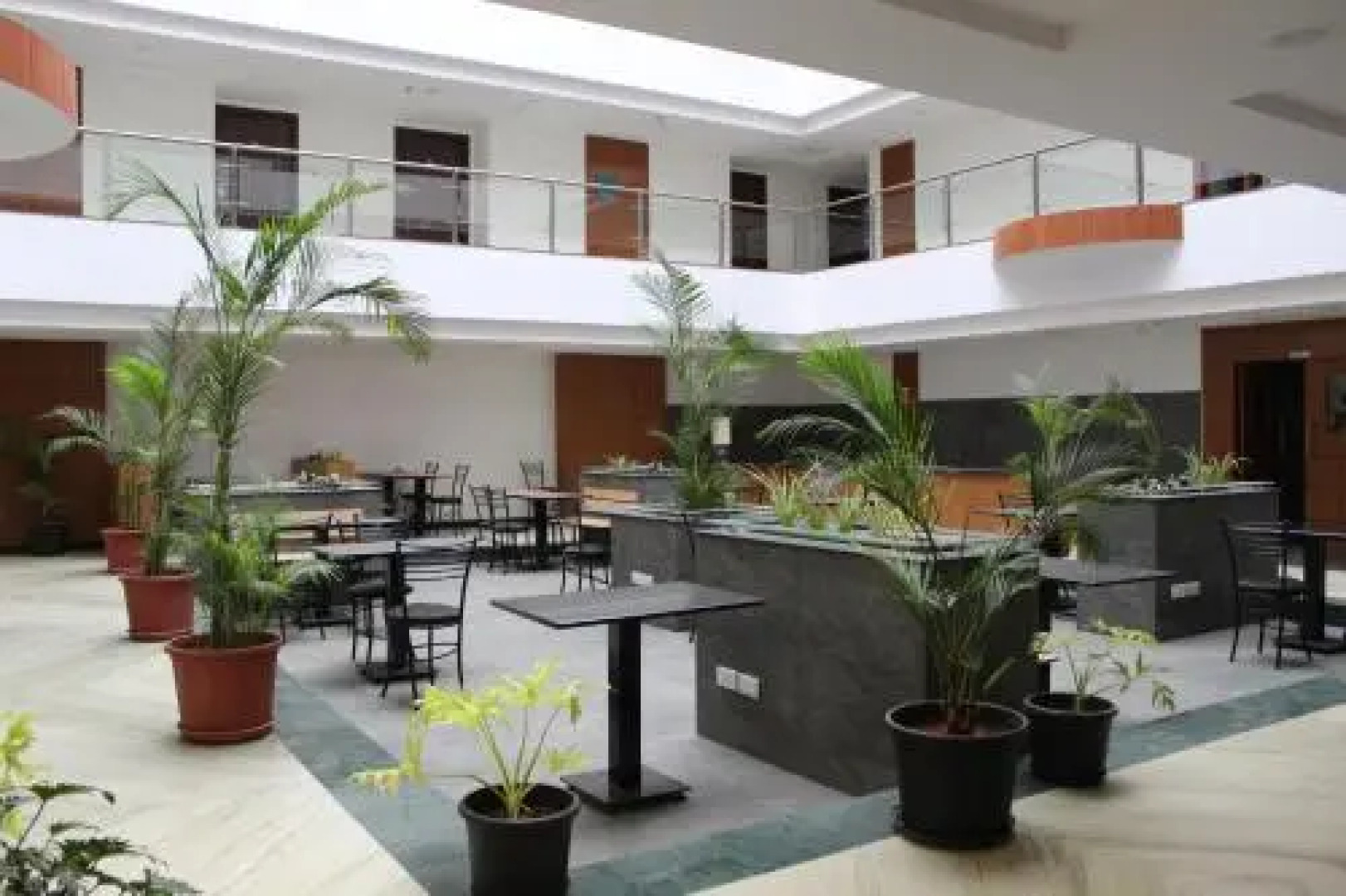 FabHotel Sherwood Suite