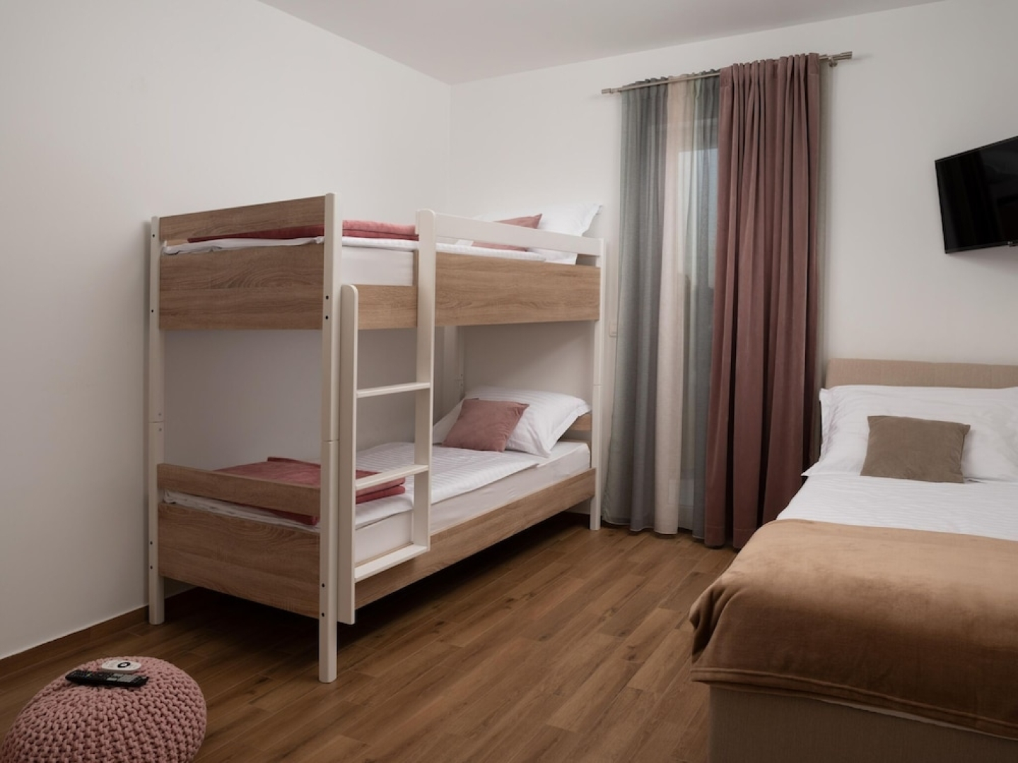 Secluded Villa in Murvica with Terrace