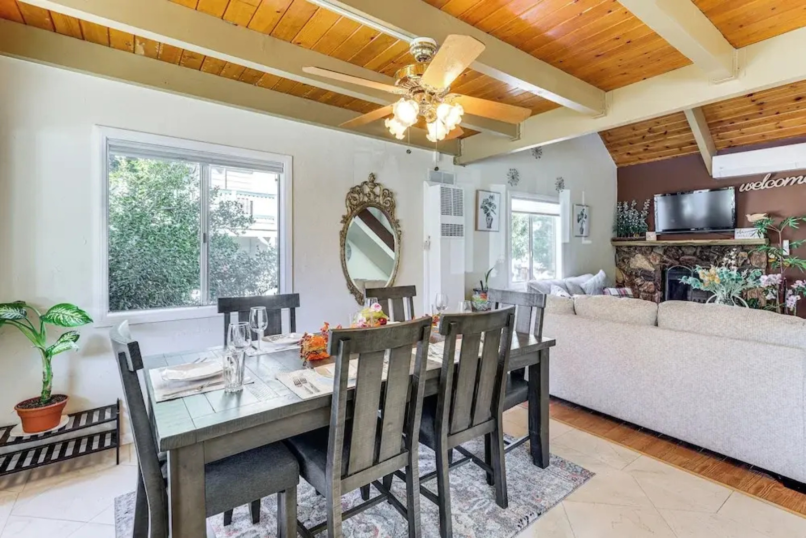 Home w/ 2 Decks - 2 Mi to Lake Gregory Dog Park!