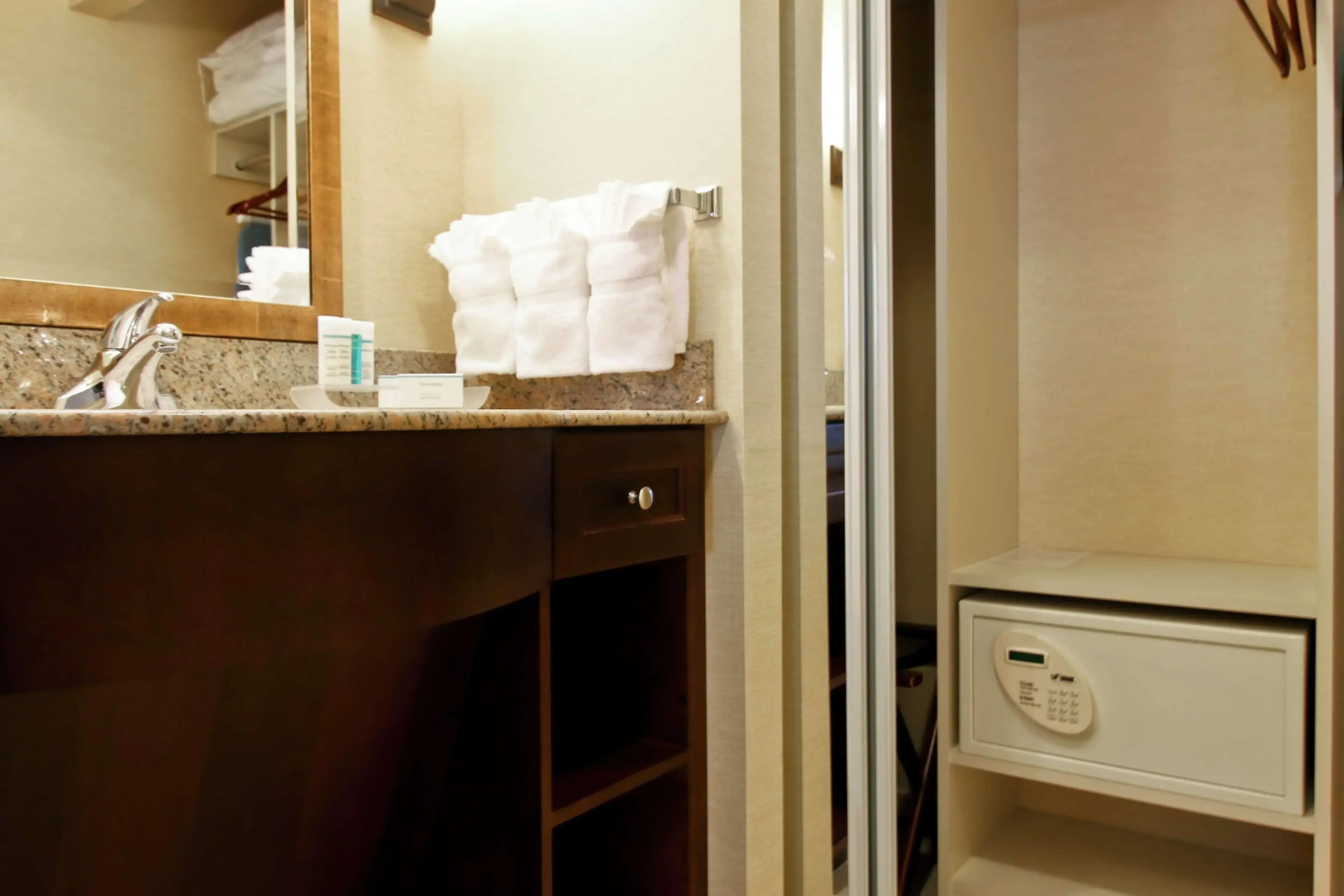 Homewood Suites by Hilton Toronto Vaughan
