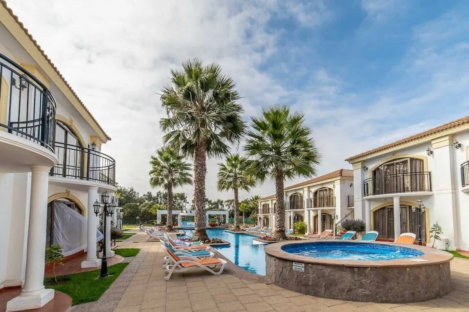 Hotel Serena Dream