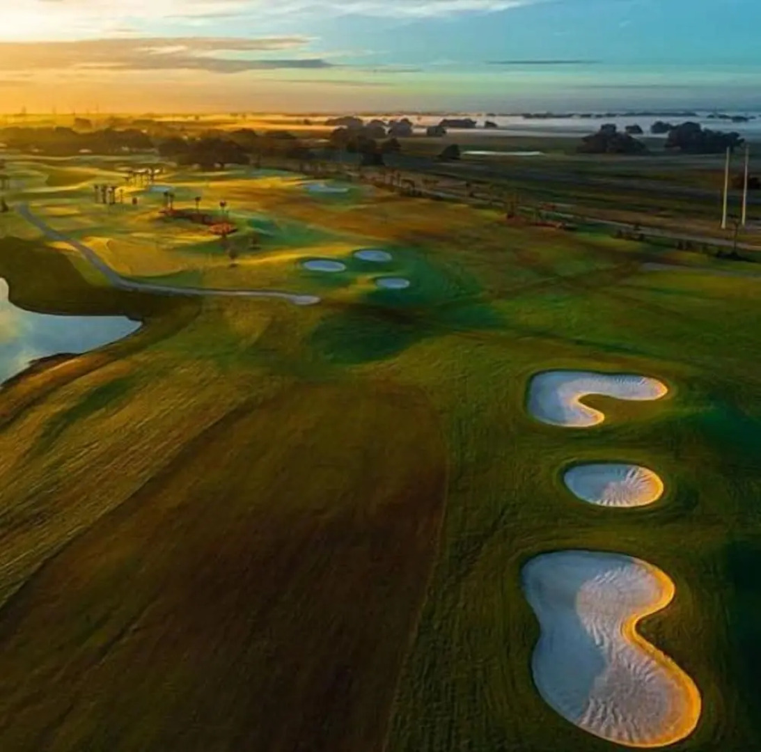 Burbank - Beautiful Designer Home Near Glenview Country Club