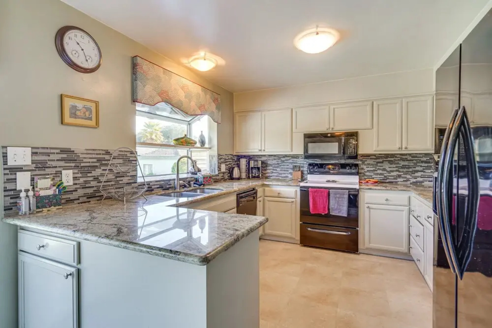 Castro Valley Home w/ Private Deck!