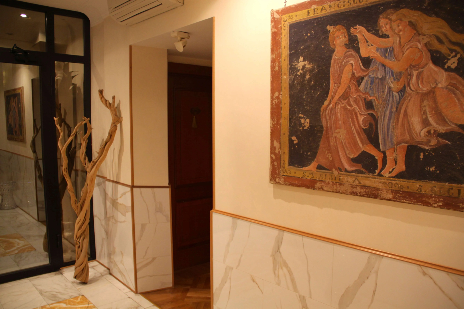 Luxury Rooms H 2000 Roma