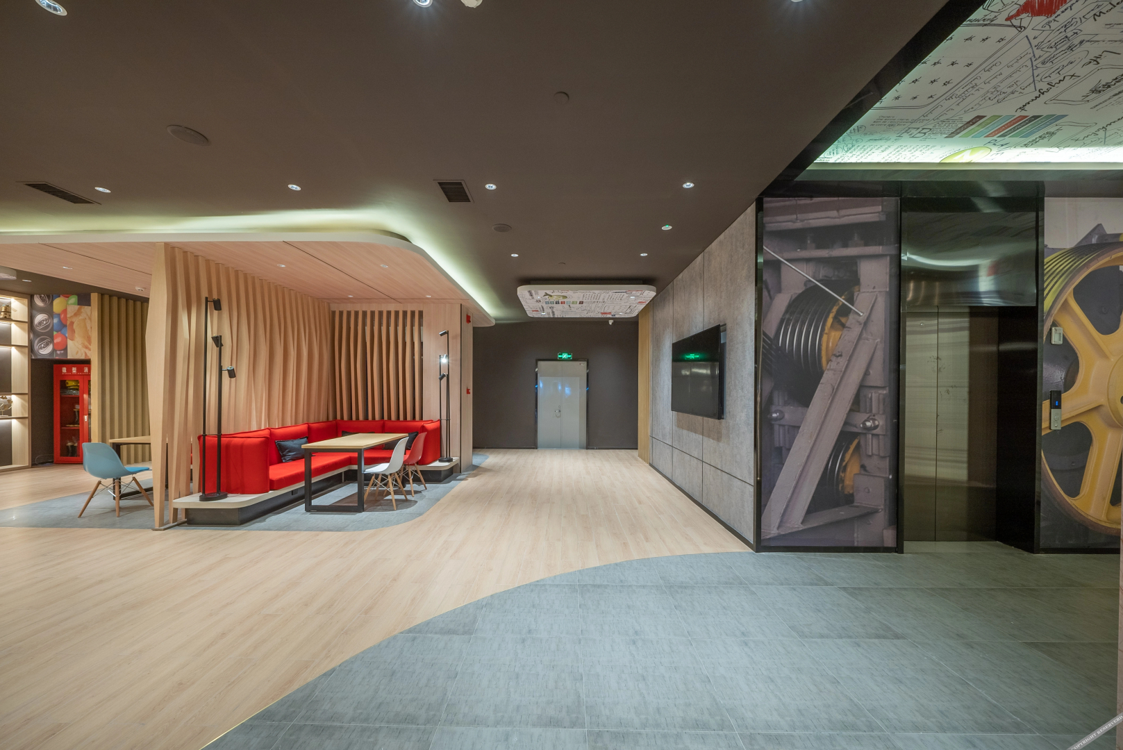 Ibis Hotel (Jinchang Guofang Plaza)