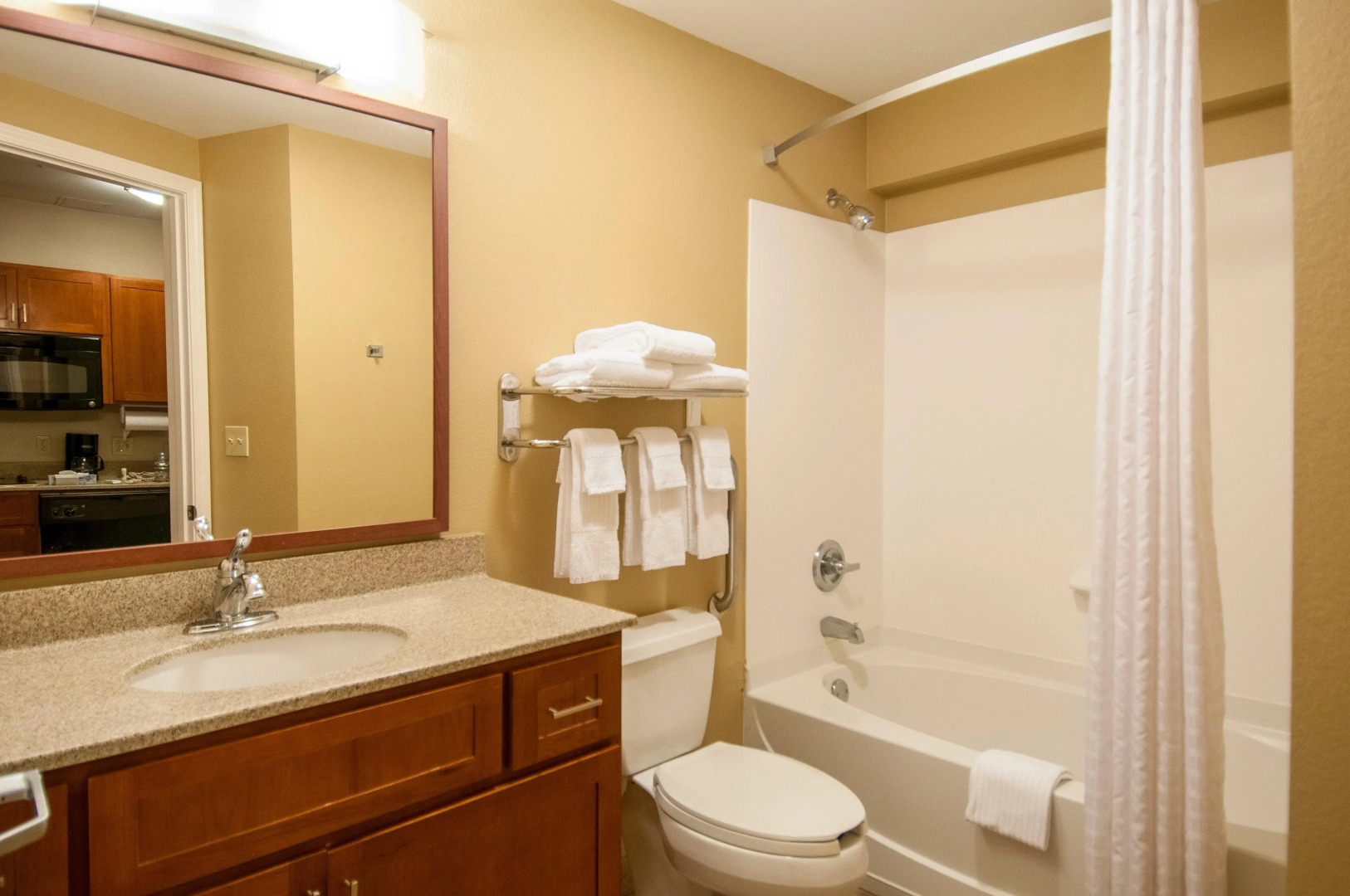 Candlewood Suites FLOWOOD, MS by IHG