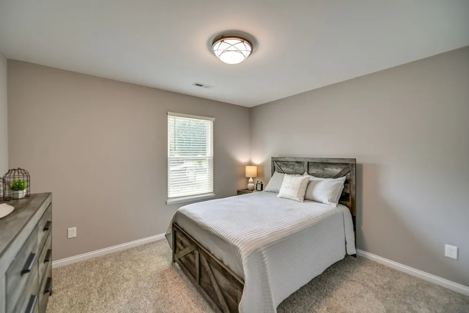 Serene Dry Ridge Vacation Rental w/ Nearby Fishing