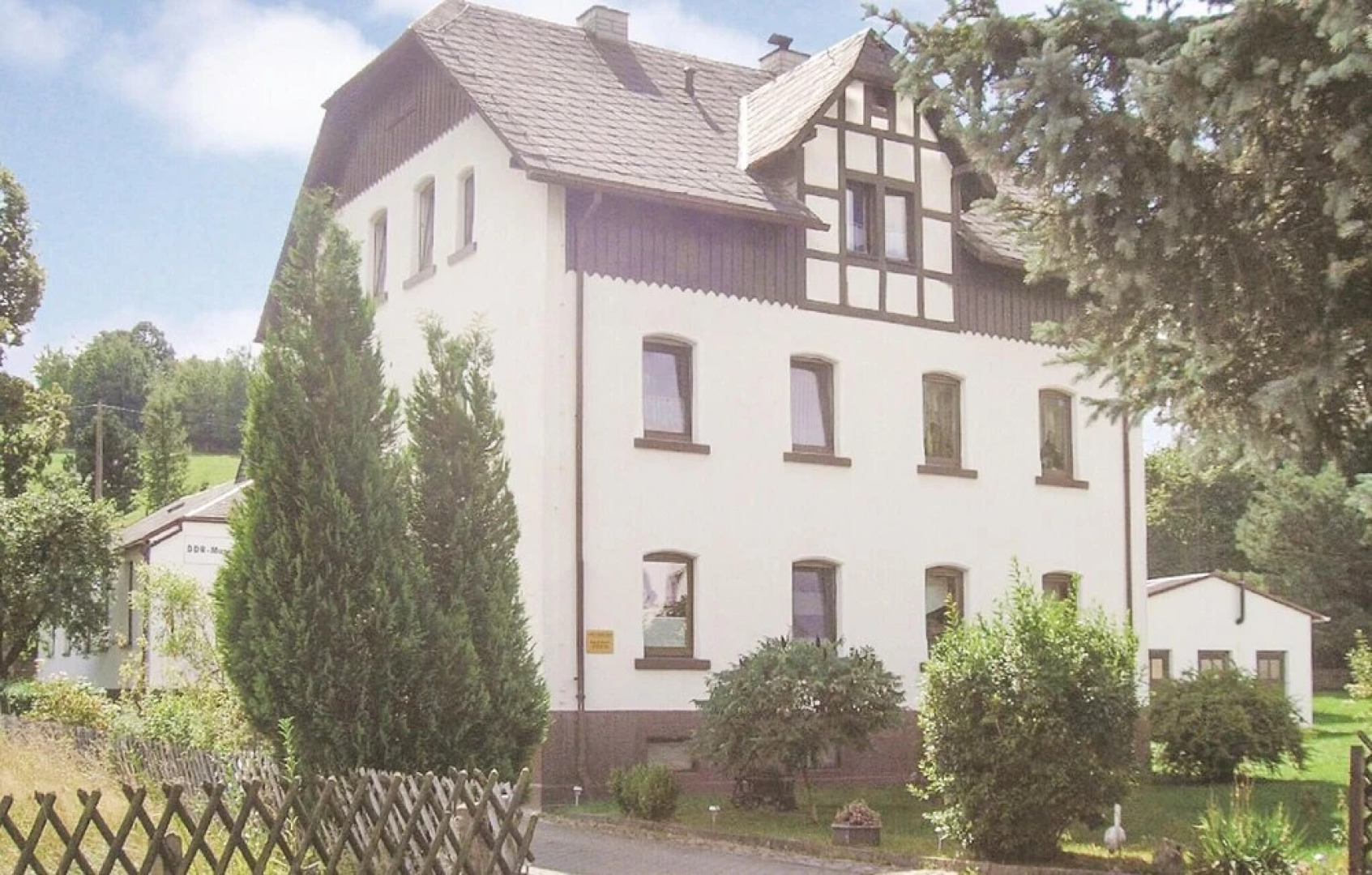 Amazing Apartment in Gelenau With 2 Bedrooms and Wifi