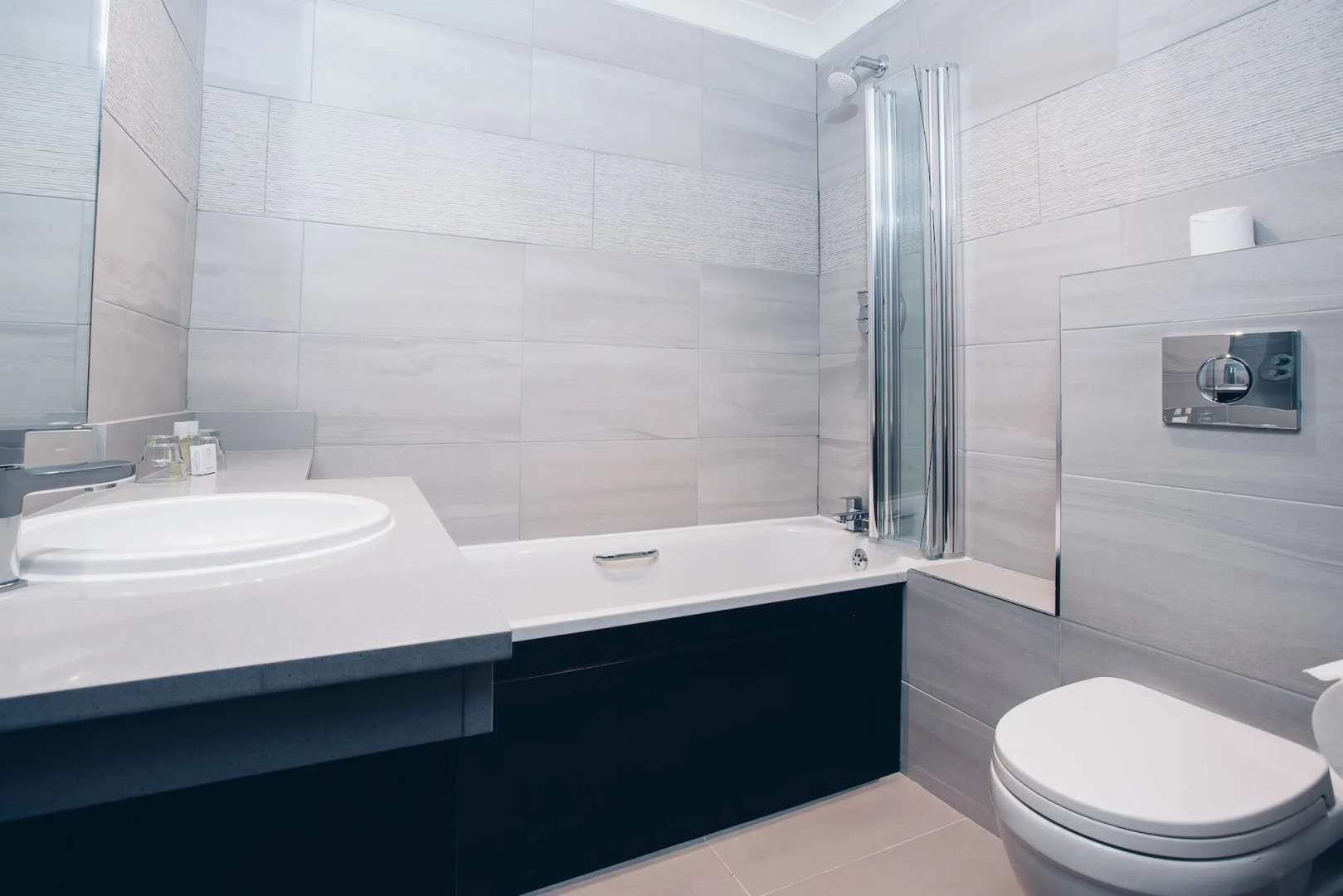 County Hotel & County Aparthotel Newcastle