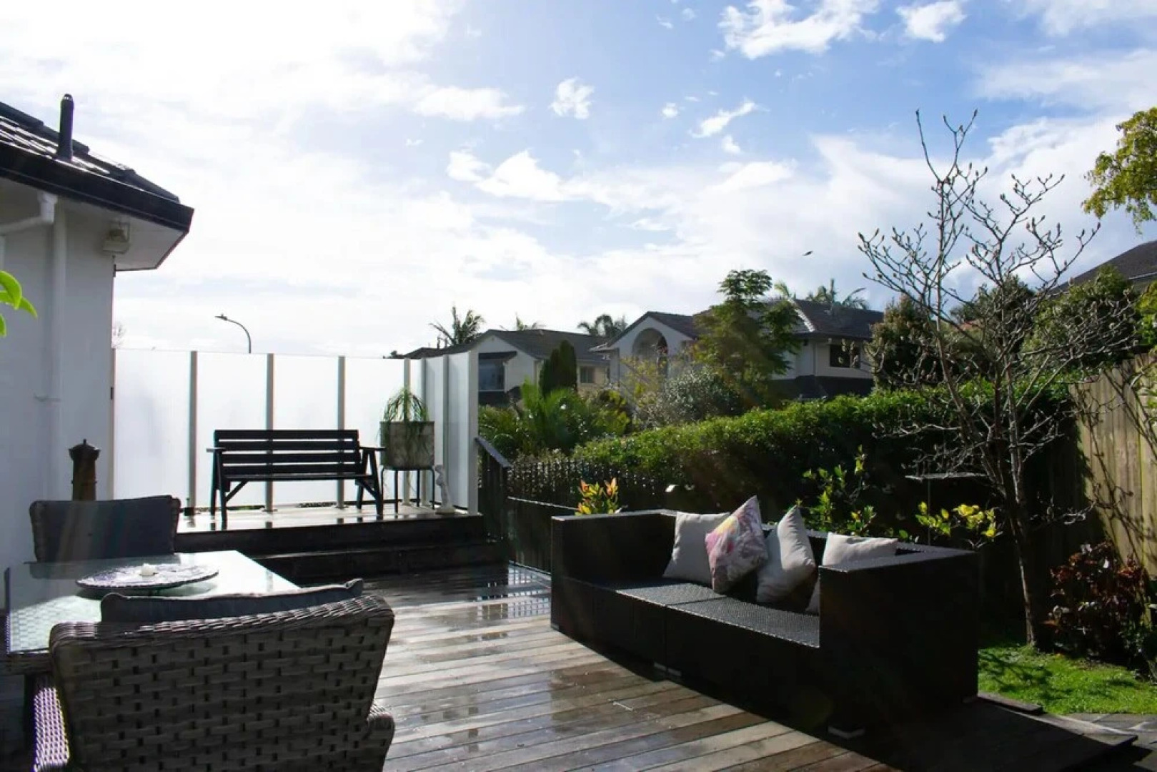 Grand 4 Bedroom Home With Balcony and Garden