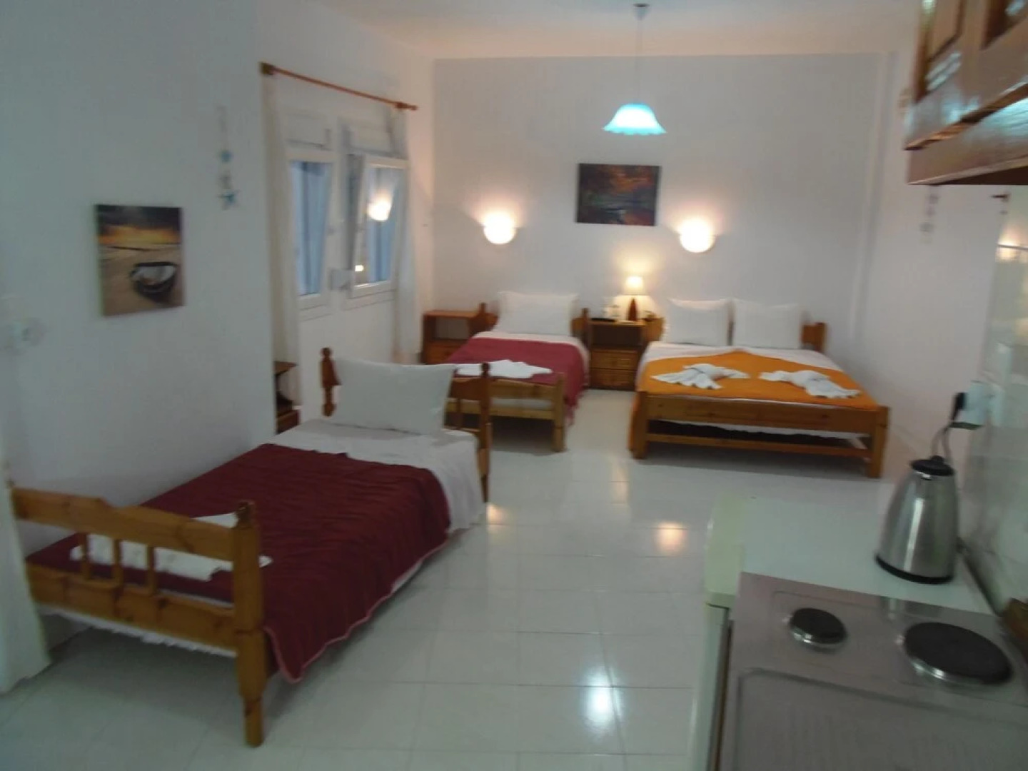 Studios Milos Skopelos-Where the Sea Meets the Sky