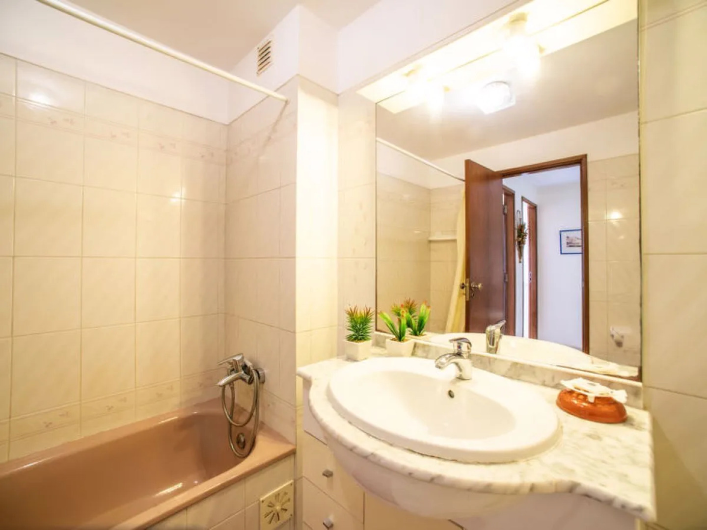 Senhora da Rocha (ADP140)