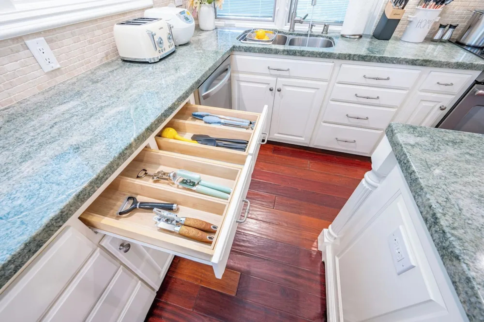 Luxury living with Spa &Pool near Disney